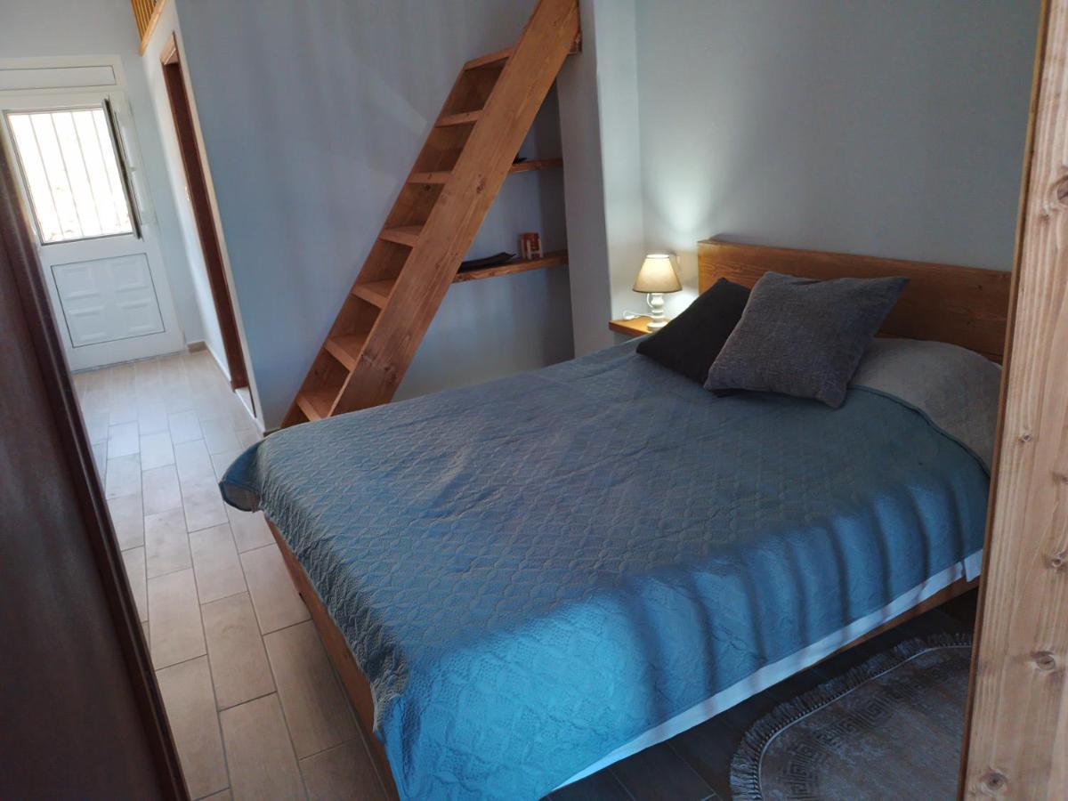 Manolakis Pizanias Apartamento Emborios Exterior foto